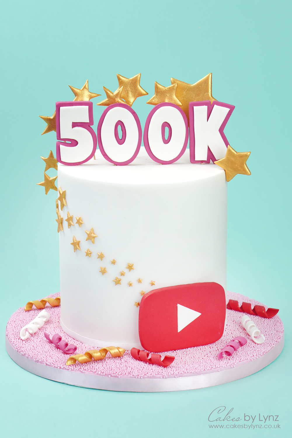 500k YouTube milestone cake tutorial